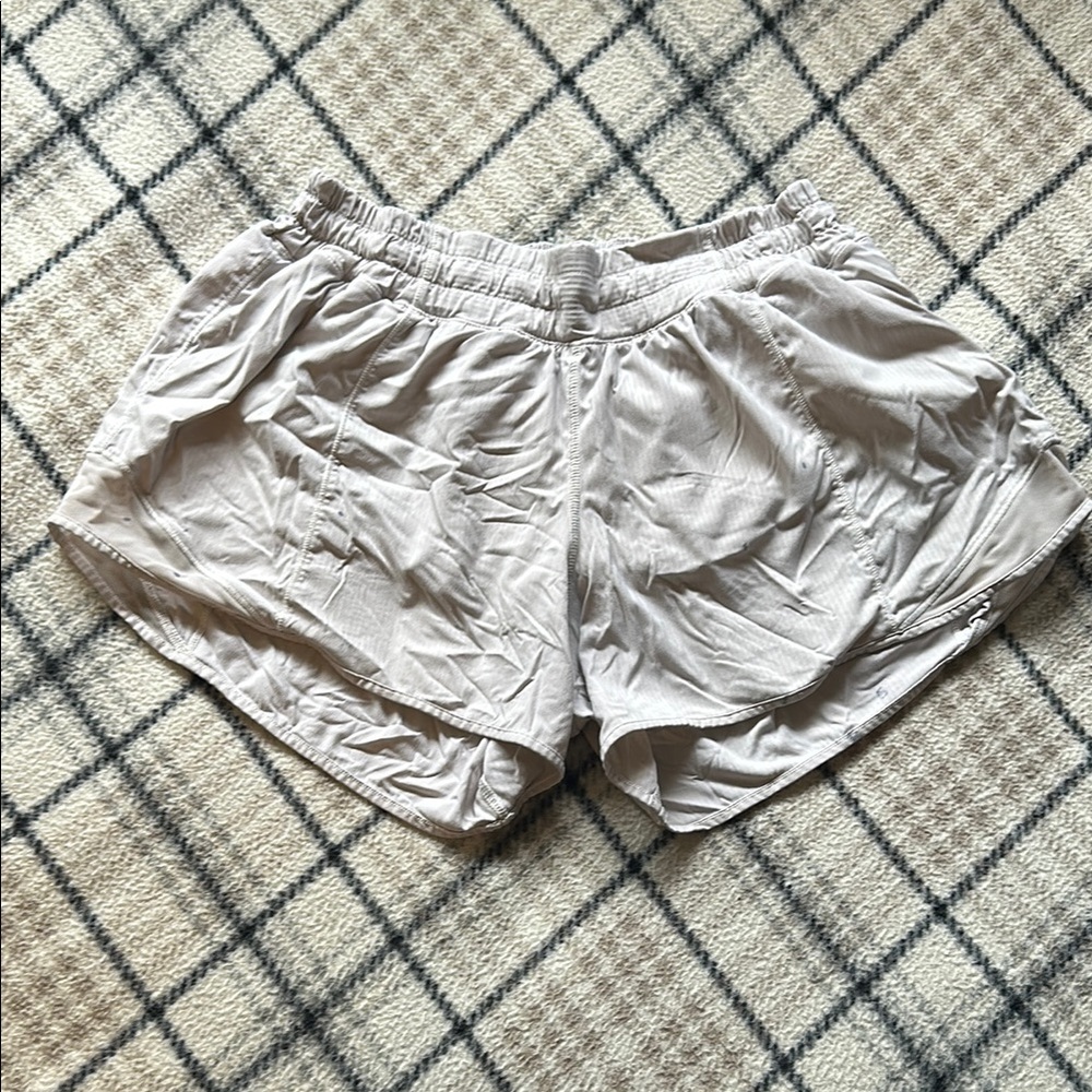 White Hotty Hots *Flawed*